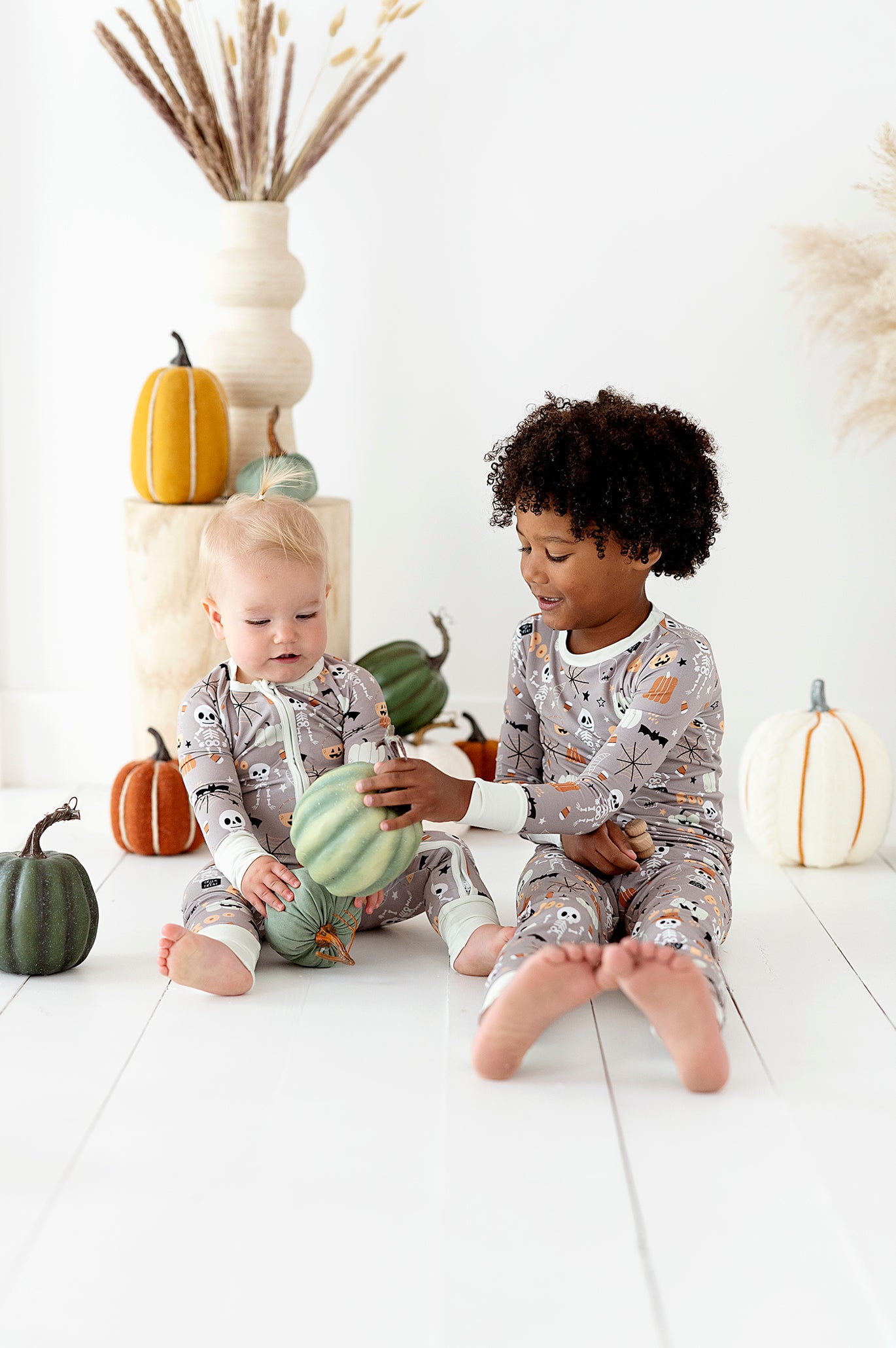 Bamboo Long Sleeve Loungewear - Neutral Halloween