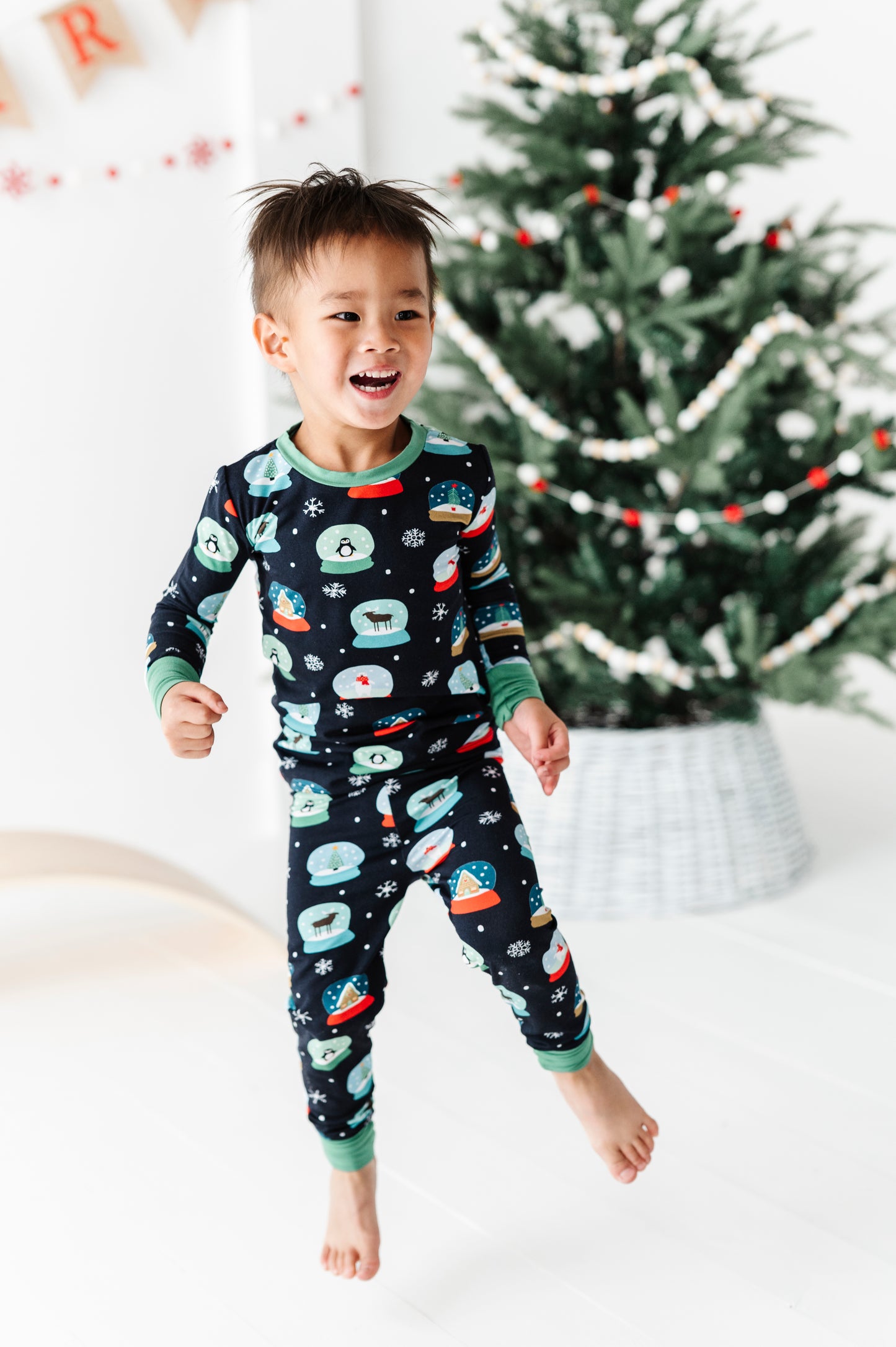 Bamboo Long Sleeve Loungewear - Snow Globes